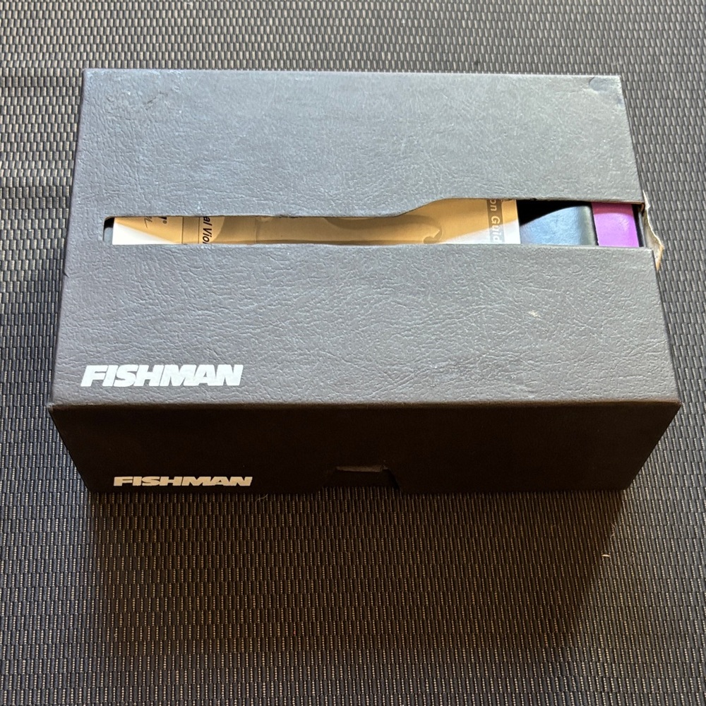 BRAND NEW Fishman Acoustic Strings Pick Up Microphone for Stringed Instruments